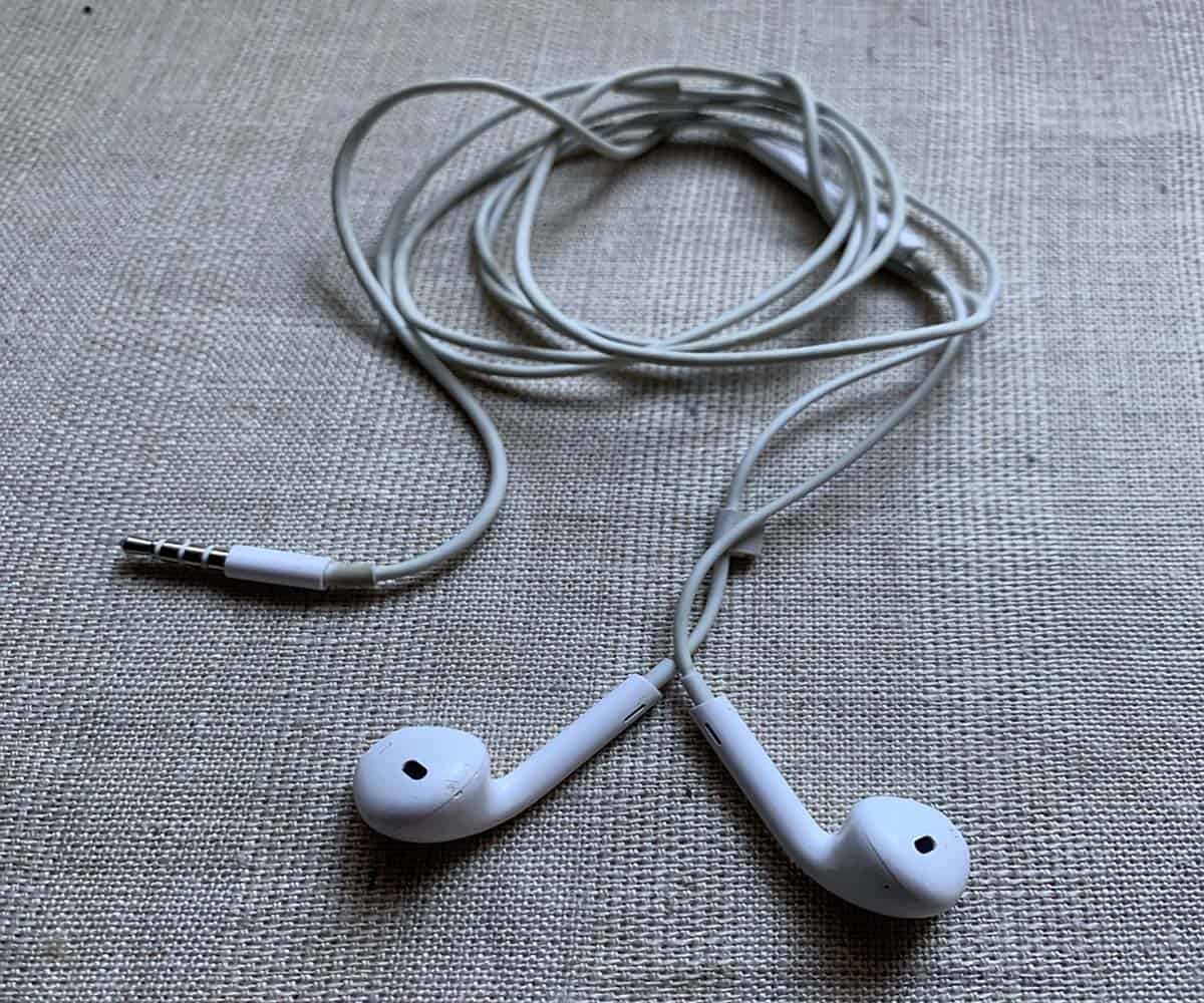 Are Apple Headphones Waterproof