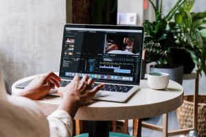 Exploring Online Video Editing Tools For Beginners